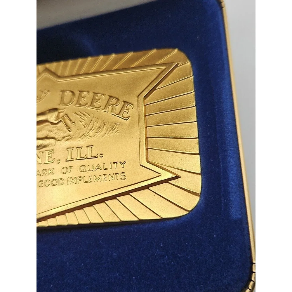 1984 JOHN DEERE Belt Buckle 1936 Historical Trademark 24-Carat Plated Limited